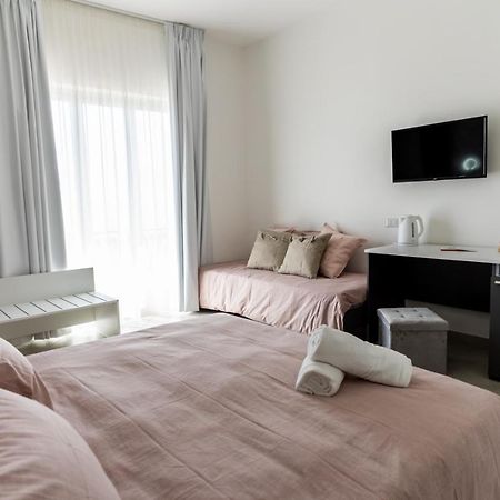 Teddu B&B 지아르디니낙소스 외부 사진
